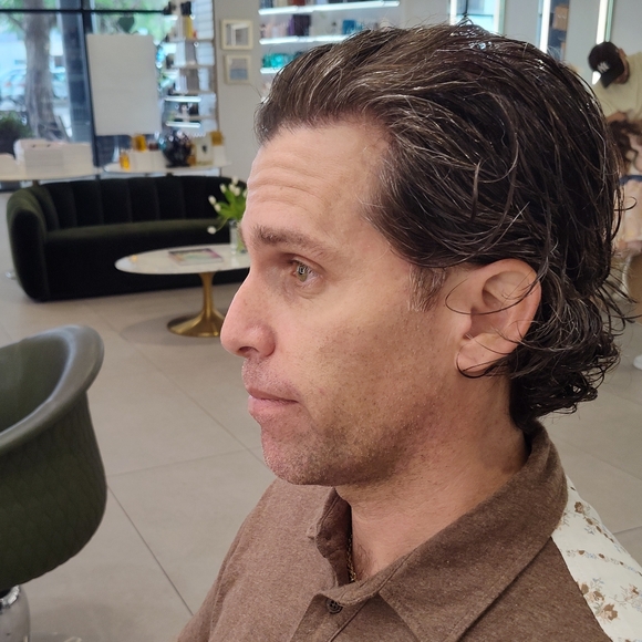 Meet your Posher, Anthony - Picture 1 of 1